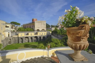 Sulle tracce dei Borbone: il fascino ritrovato della Strada Regia delle Calabrie 8 Napoli, Ercolano, Reggio Calabra, Strada Regia, Portici