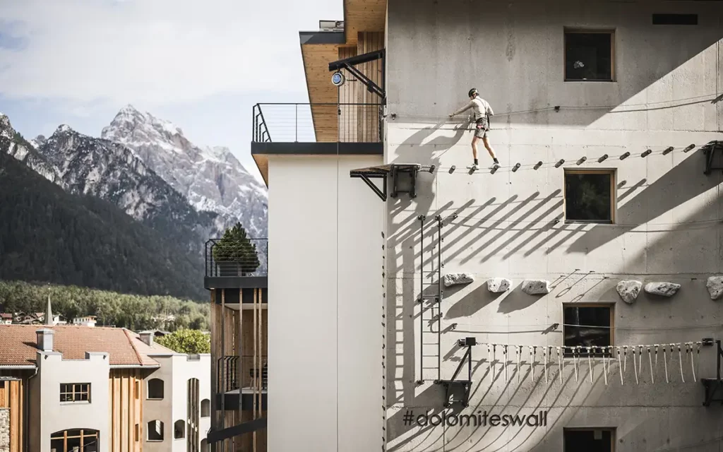 viaggi del silenzio, esperienze di turismo sostenibile, vacanze detox Italia, mindfulness in montagna