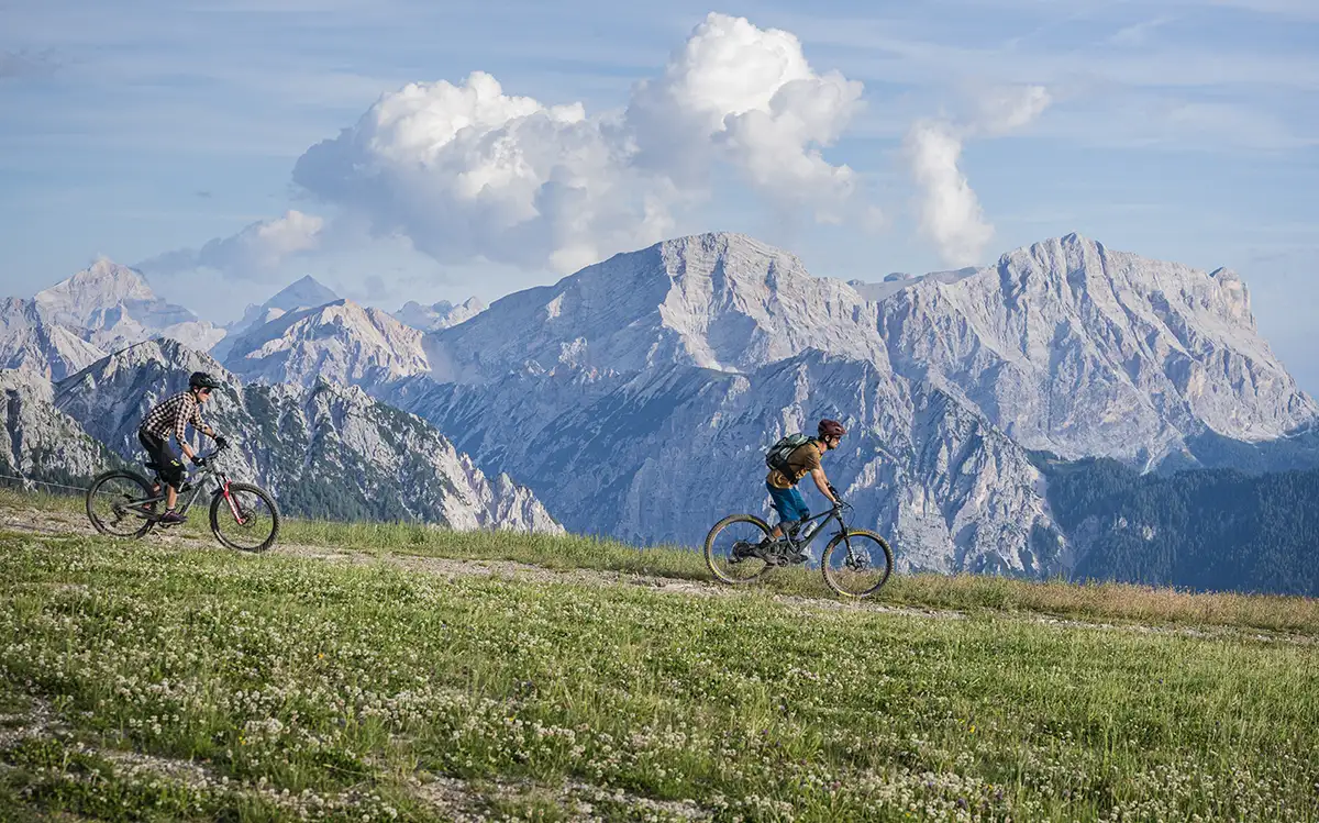 Dolomiti autunno San Vigilio kronplatz bike (ph. ®wisthaler.com) Escursioni autunno Parco Fanes Senes Braies, Dolomiti autunno San Vigilio,