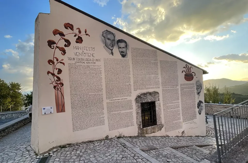 Marsica itinerario Abruzzo, street art di Aielli 