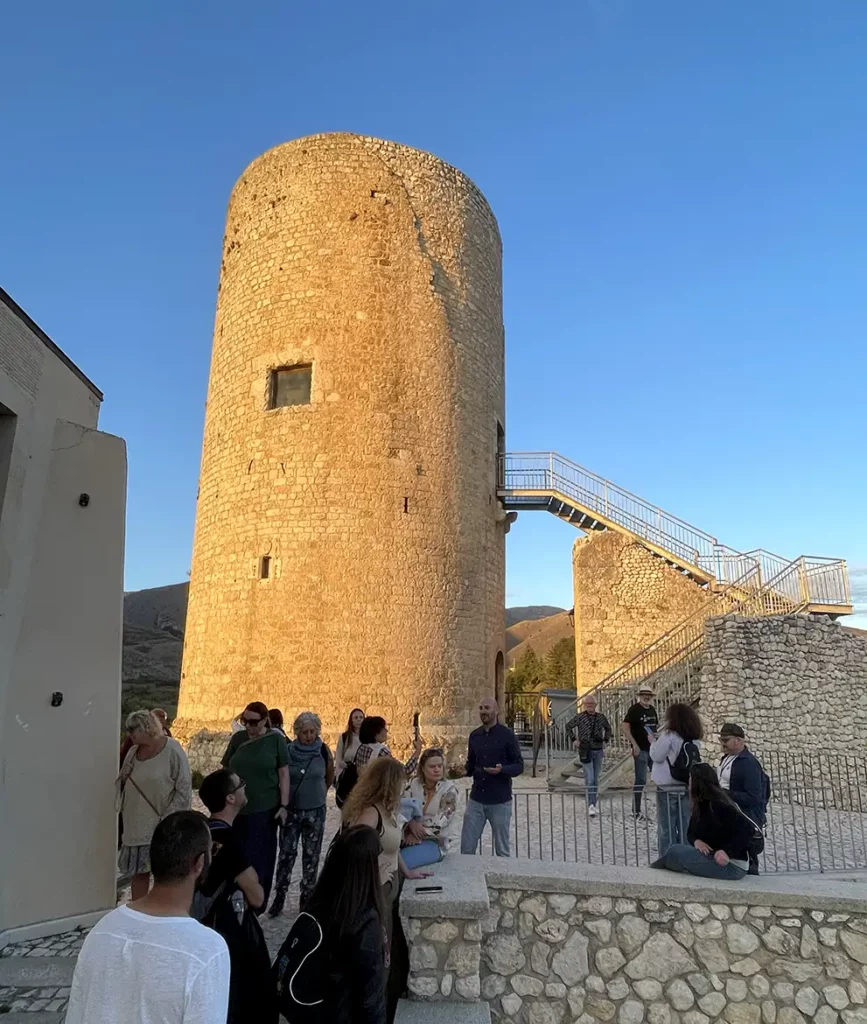 Marsica itinerario Abruzzo, Aielli Torre medievale