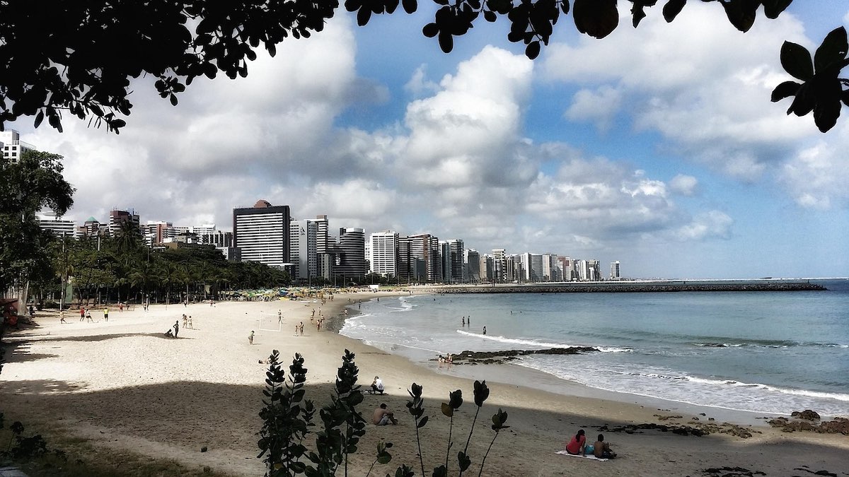 Fortaleza nel Ceará vista dall’alto Fortaleza in Brasile con costa e oceano Atlantico